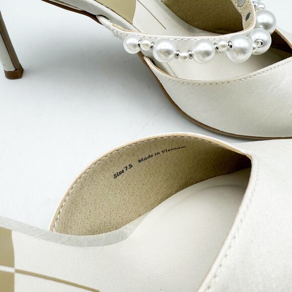 Dolce Vita Womens Kanika High Heel Pump US 7.5 M White Pointed Toe NIB - Picture 12 of 12